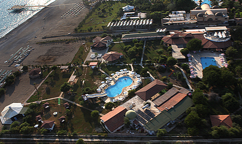 Club Serena Beach